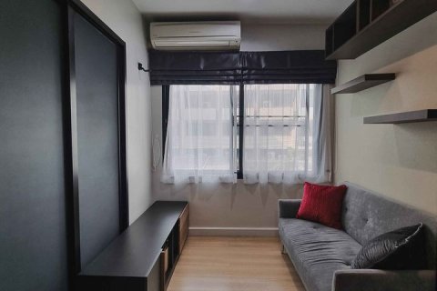 สตูดิโอในคอนโดมิเนียมในกรุงเทพฯ, ประเทศไทย № 206111 - รูปถ่าย 5