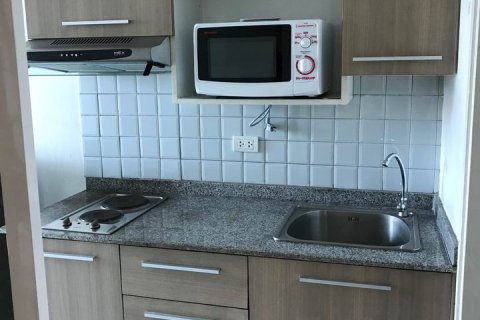 Condo à Phra Khanong, Bangkok, Thaïlande, 1 chambre № 206113 - photo 5