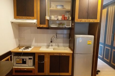 สตูดิโอในคอนโดมิเนียมในกรุงเทพฯ, ประเทศไทย № 206112 - รูปถ่าย 11