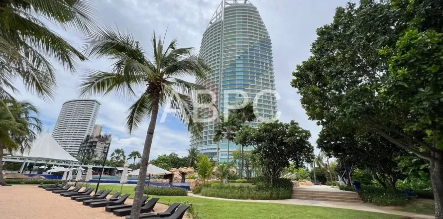 Condominio de 4 dormitorios en Pattaya, Tailandia № 211850