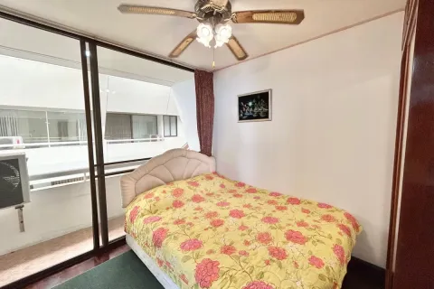 Condominio de 3 dormitorios en Jomtien Beach, Pattaya, Tailandia № 211851 - foto 26