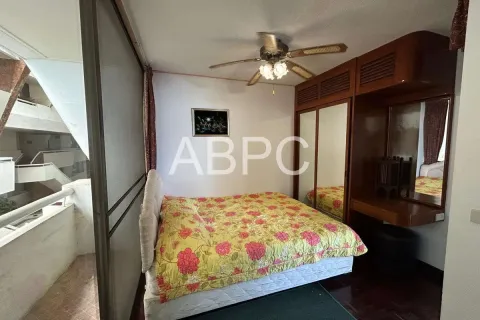 Condominio de 3 dormitorios en Jomtien Beach, Pattaya, Tailandia № 211851 - foto 10