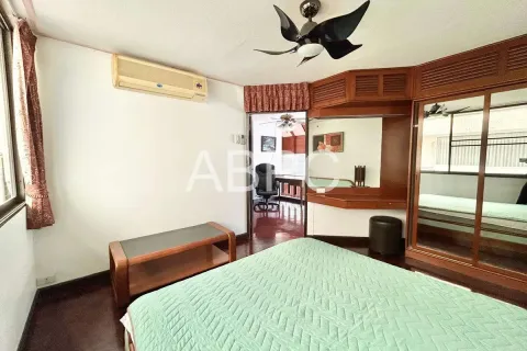 Condominio de 3 dormitorios en Jomtien Beach, Pattaya, Tailandia № 211851 - foto 11