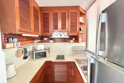 Condominio de 3 dormitorios en Jomtien Beach, Pattaya, Tailandia № 211851 - foto 17
