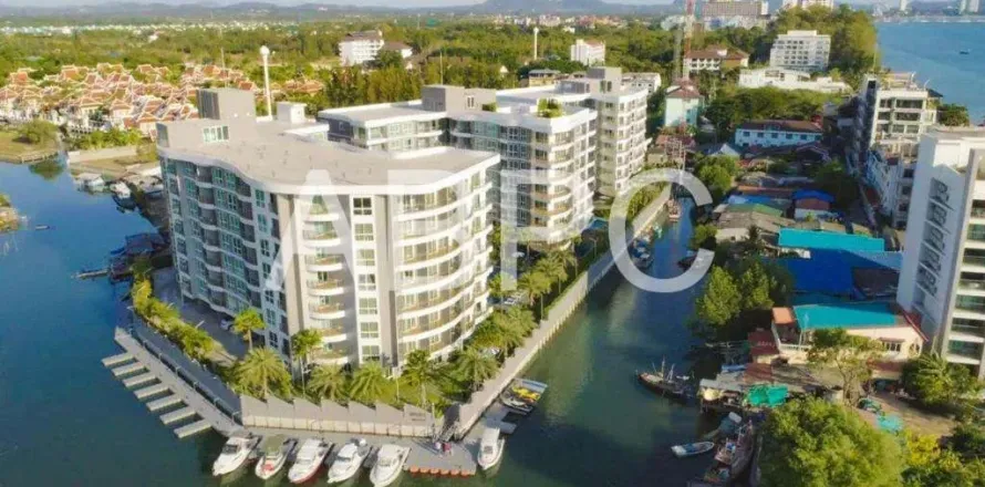 Estudio en el condominio en Pattaya, Tailandia № 211853