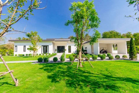 Villa in Cha-am, Thailand 3 bedrooms № 157425 - photo 4