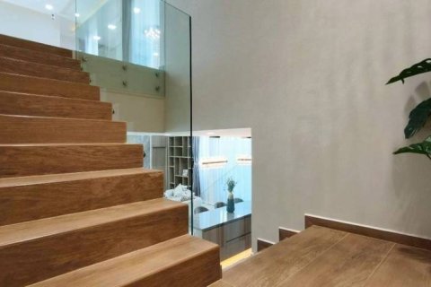 Villa in Pattaya, Thailand 5 bedrooms № 157426 - photo 9