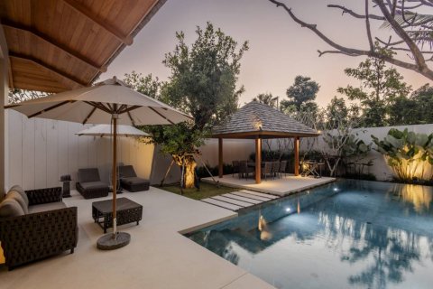 Villa in Phuket, Thailand 4 bedrooms № 157423 - photo 5