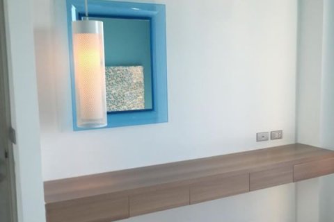 Condo sur Jomtien Beach, Pattaya, Thaïlande, 1 chambre  № 204267 - photo 12