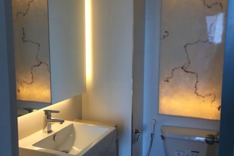 Condo sur Jomtien Beach, Pattaya, Thaïlande, 1 chambre  № 204267 - photo 4