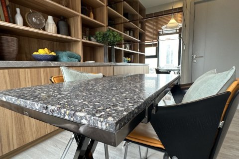 Condo in Watthana, Bangkok, Thailand, 2 bedrooms  № 163282 - photo 8