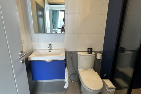 Condo in Watthana, Bangkok, Thailand, 2 bedrooms  № 163282 - photo 5