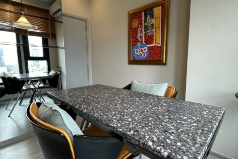 Condo in Watthana, Bangkok, Thailand, 2 bedrooms  № 163282 - photo 3