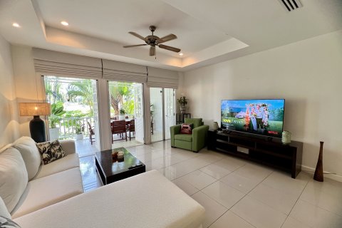 Квартира в Пхукете, Таиланд с 2 спальнями  № 163286 - фото 5