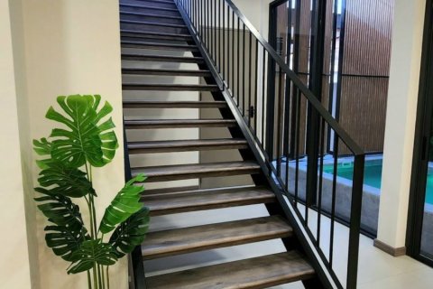 House in Phra Khanong, Bangkok, Thailand 3 bedrooms № 163284 - photo 8