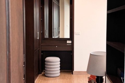 Кондоминиум с 2 спальнями в Кхлонг Сане, Бангкок, Таиланд № 163283 - фото 15