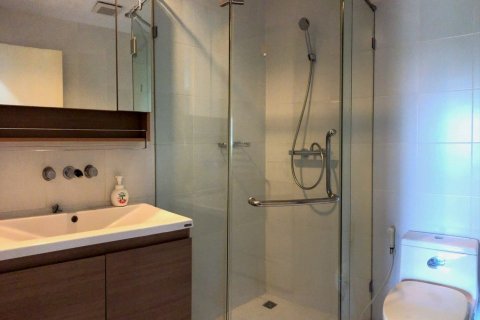 Condo à Khlong Toei, Bangkok, Thaïlande, 2 chambres  № 140610 - photo 13