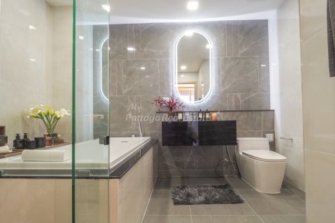 Condo in Bang Lamung, Thailand, 1 bedroom № 113512 - photo 12