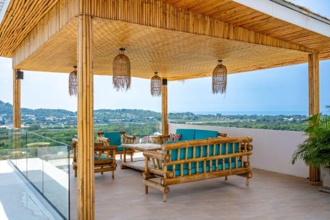 Casa de 7 dormitorios en Ko Samui, Tailandia № 233641 - foto 20