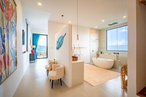 Casa de 7 dormitorios en Ko Samui, Tailandia № 233641 - foto 7