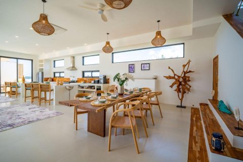 Casa de 7 dormitorios en Ko Samui, Tailandia № 233641 - foto 3