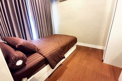 Duplex in Huai Khwang, Bangkok, Thailand 5 bedrooms № 119040 - photo 10