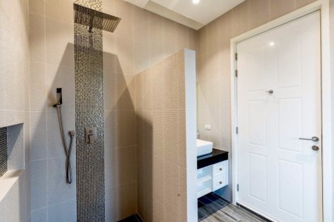 House in Hua Hin, Thailand 3 bedrooms № 175609 - photo 14