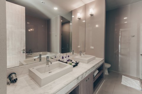 Villa à Pattaya, Thaïlande 4 chambres № 175605 - photo 16