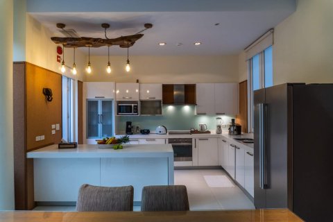 Villa à Pattaya, Thaïlande 4 chambres № 175605 - photo 15