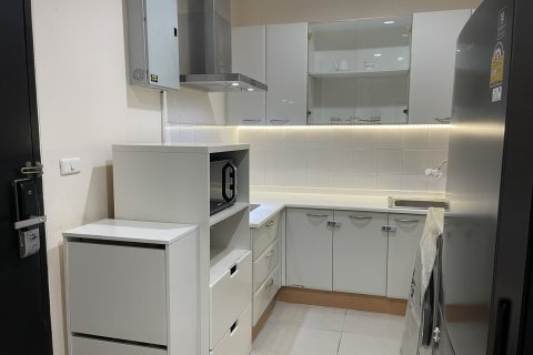 Кондоминиум с 3 спальнями в Бангкоке, Таиланд № 147038 - фото 5