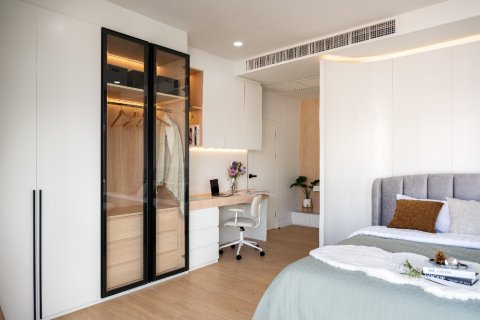 Condo in Bangkok, Thailand, 2 bedrooms  № 147041 - photo 12