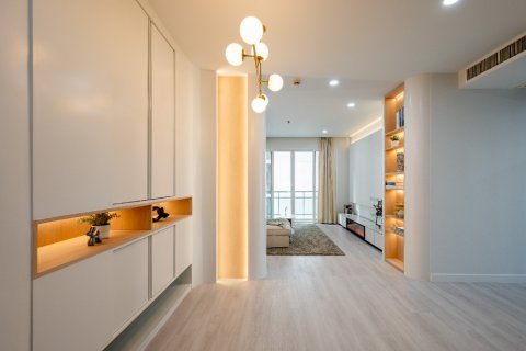 Condo in Bangkok, Thailand, 2 bedrooms  № 147041 - photo 6