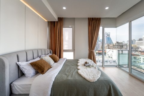 Condo in Bangkok, Thailand, 2 bedrooms  № 147041 - photo 8