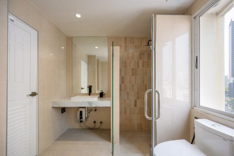 Кондоминиум с 3 спальнями в Бангкоке, Таиланд № 147039 - фото 15