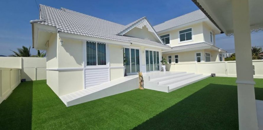 Villa in Cha-am, Thailand 2 bedrooms № 119396