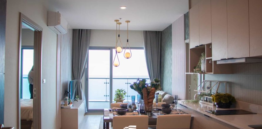 Condo in Pattaya, Thailand, 2 bedrooms  № 166520