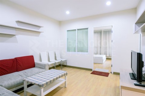 Condo in Bangkok, Thailand, 1 bedroom  № 208587