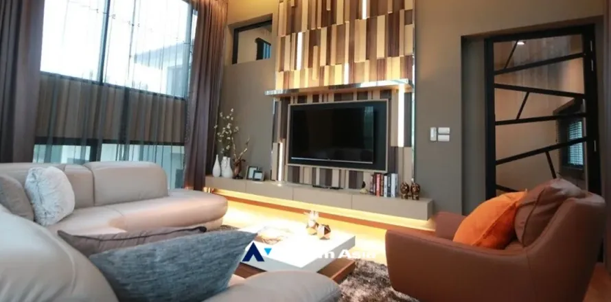 Haus in Din Daeng, Bangkok, Thailand 5 Schlafzimmer № 216915