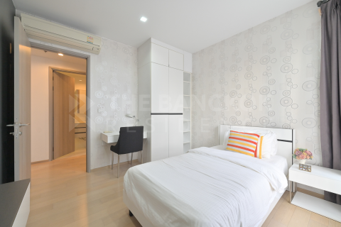 Condo in Bangkok, Thailand, 2 bedrooms № 184334 - photo 7