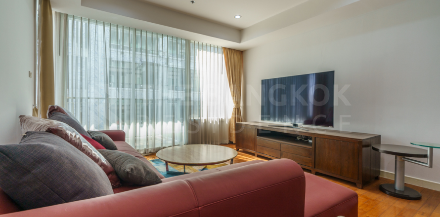 Condo in Bangkok, Thailand, 2 bedrooms  № 184330