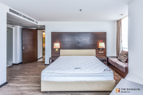 Condo in Bangkok, Thailand, 2 bedrooms № 184331 - photo 3