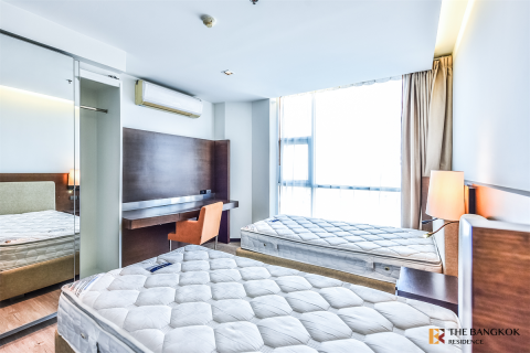 Condo in Bangkok, Thailand, 2 bedrooms № 184331 - photo 7
