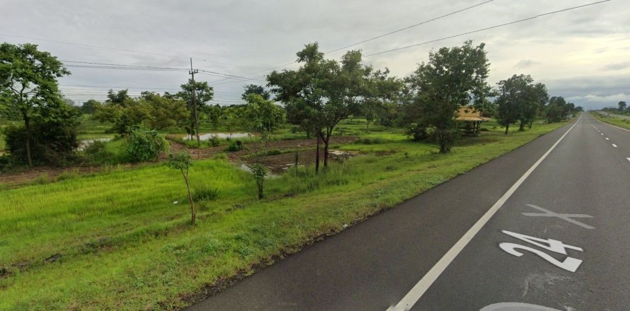Terrain à Sisaket, Thaïlande 78400 m2 № 158027