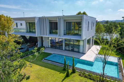 Maison à Pattaya, Thaïlande 4 chambres № 196820