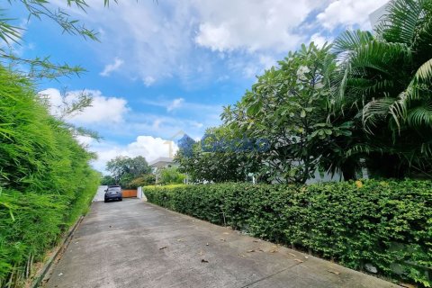 House in Pattaya, Thailand 3 bedrooms № 196816 - photo 26