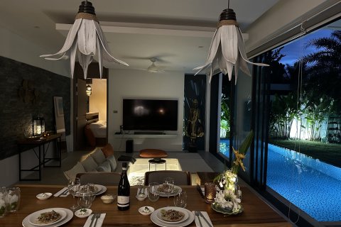 Villa in Phuket, Thailand 2 bedrooms № 160392 - photo 11