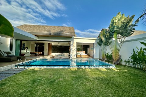 Villa in Phuket, Thailand 2 bedrooms № 160392
