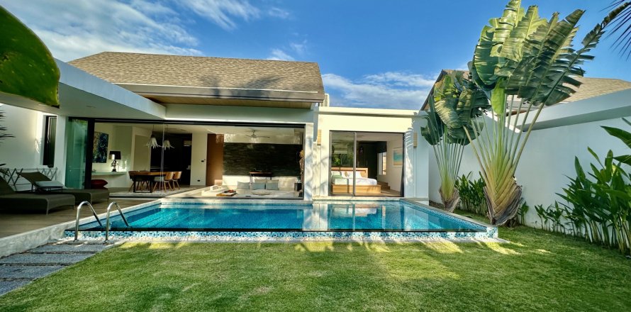Villa in Phuket, Thailand 2 bedrooms № 160392