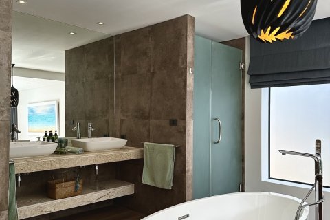 Villa in Phuket, Thailand 2 bedrooms № 160392 - photo 20