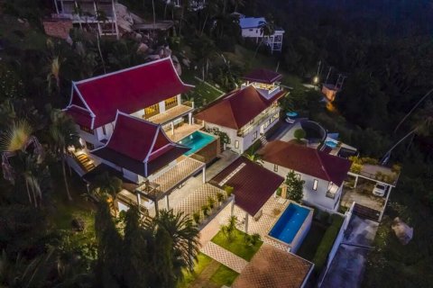 Villa in Ko Samui, Thailand 5 bedrooms № 138169 - photo 2